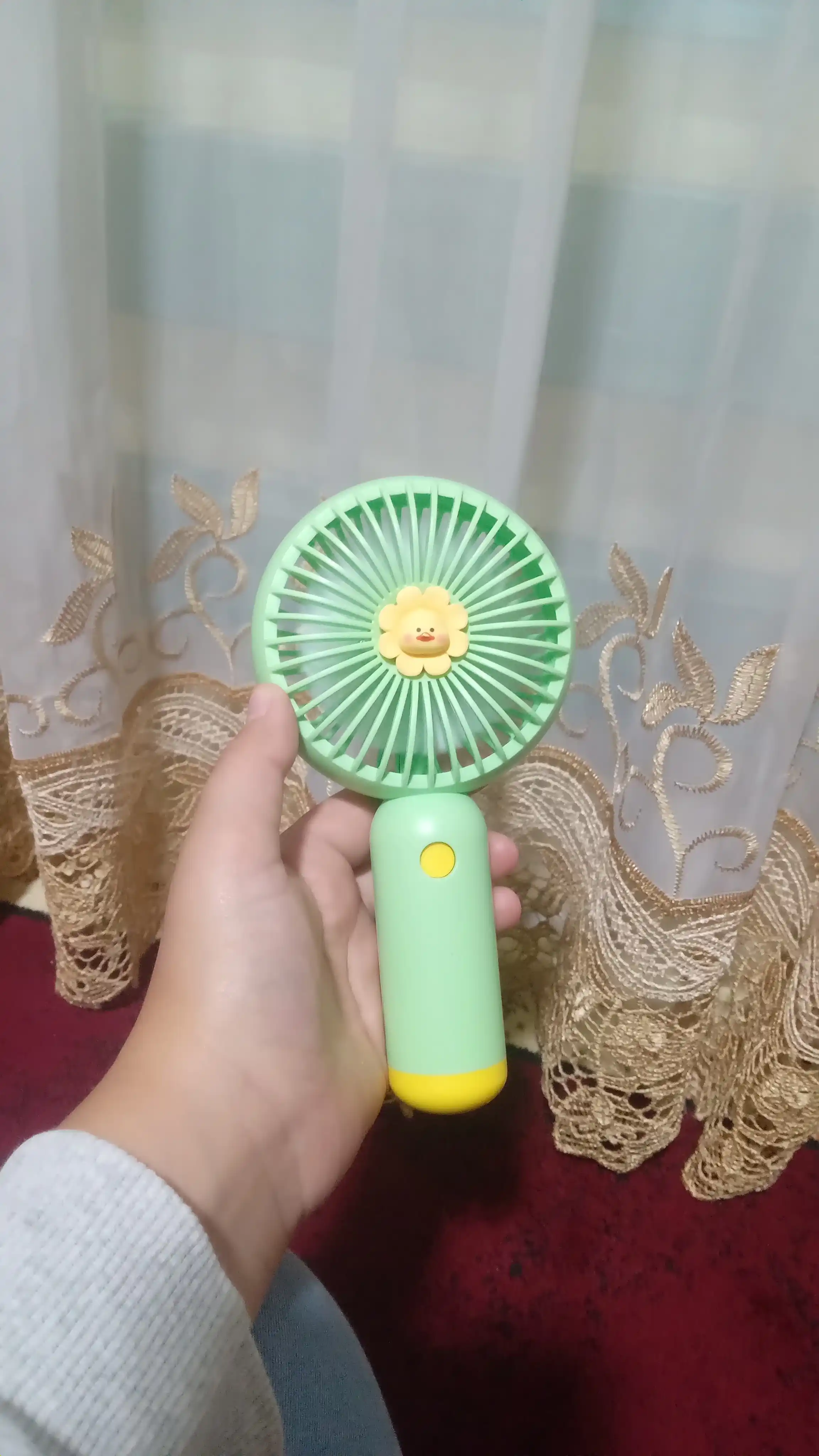 Portativ mini ventilyator