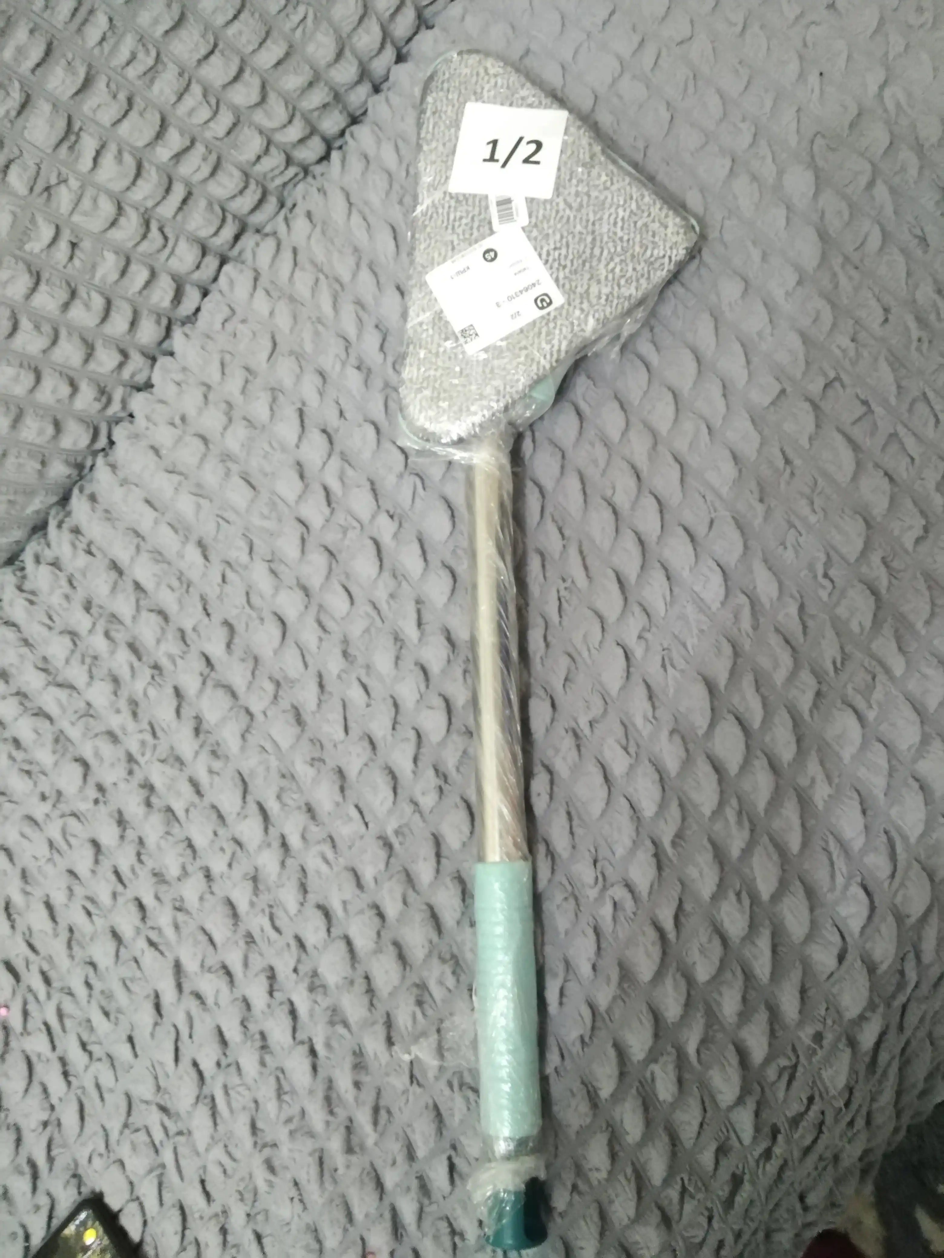 Uchburchak shaklidagi universal shvabra, 2 ta nozul bilan