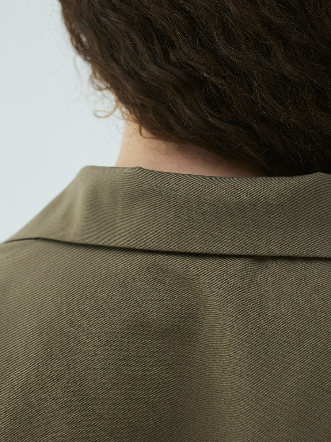 Treyler bilan rus milf Oxada bir kunlik jinsiy aloqa