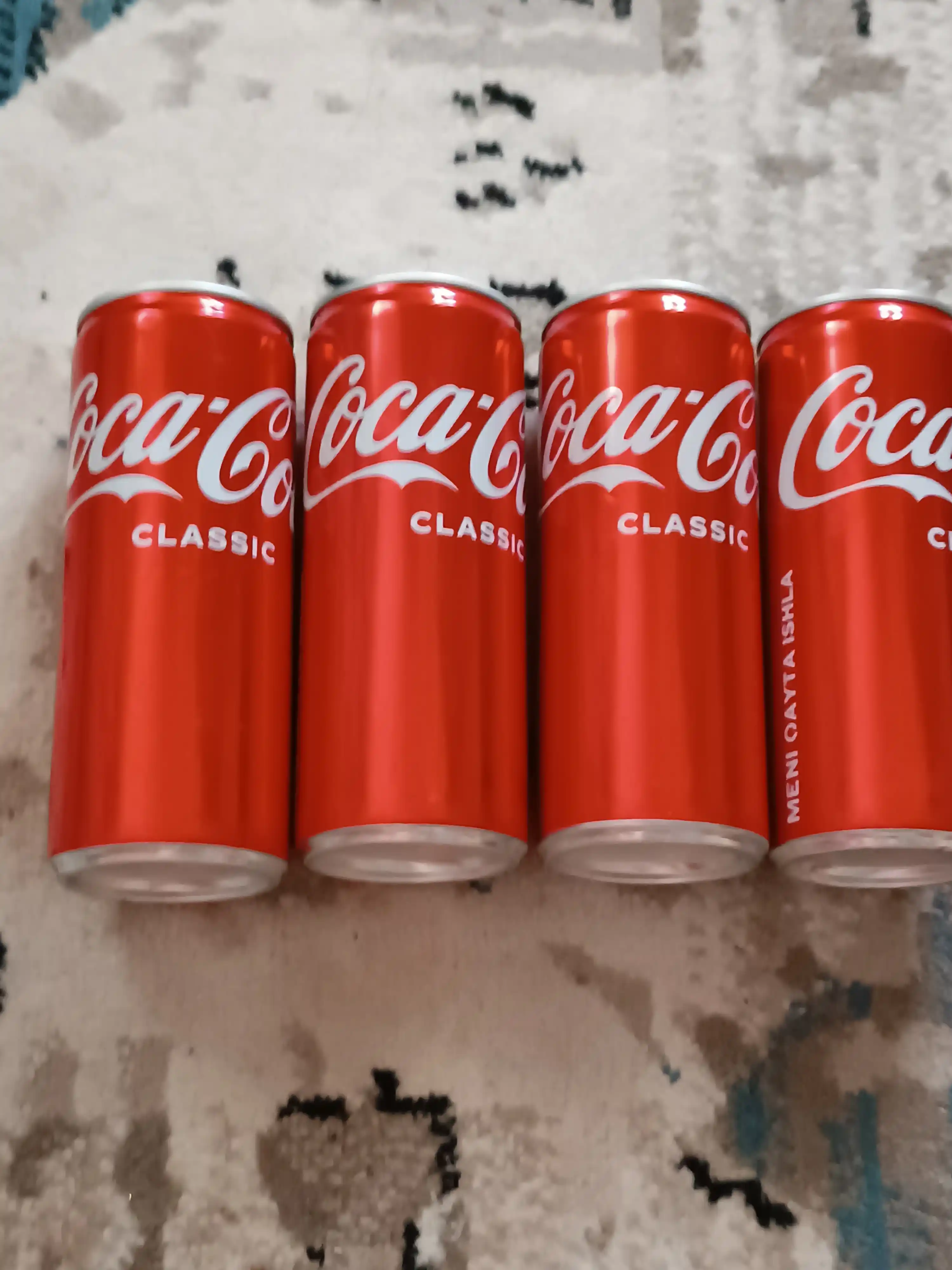 Gazlangan ichimlik Coca - Cola ichimligi, 250 ml, temir banka