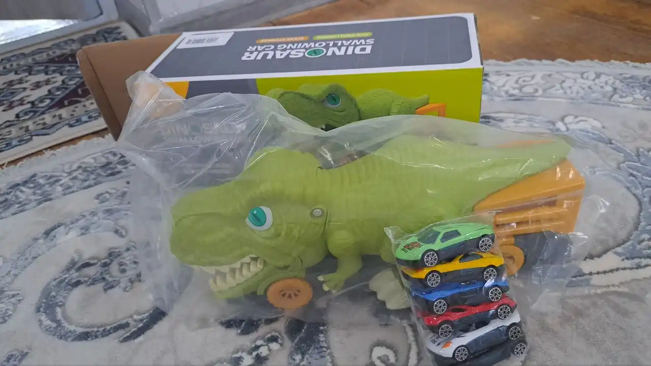 Avtovozlar "Dinozavr, timsoh, akula va Reks", 6 ta metall moshinalar bilan