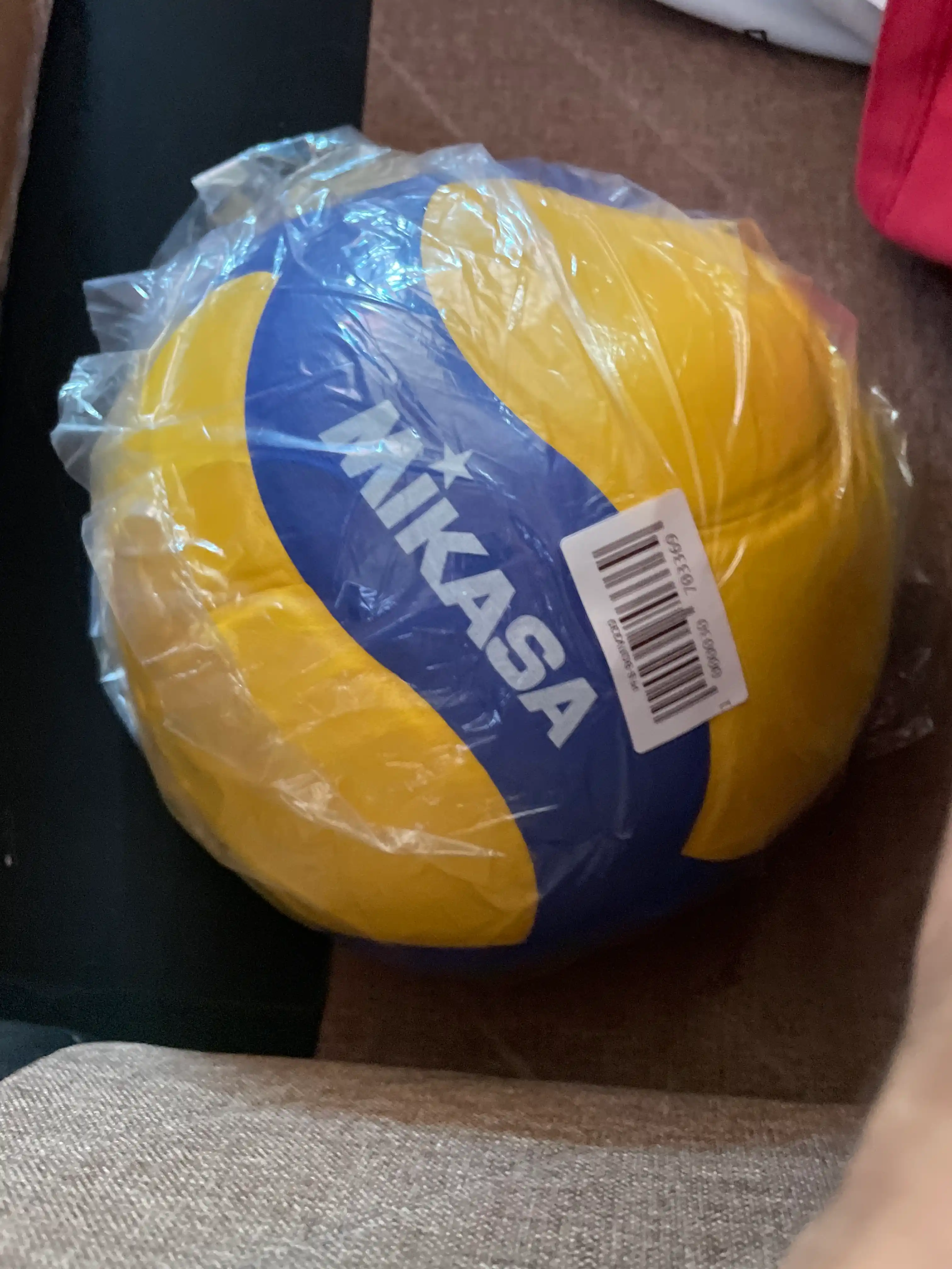 Voleybol to'pi MIKASA V330W