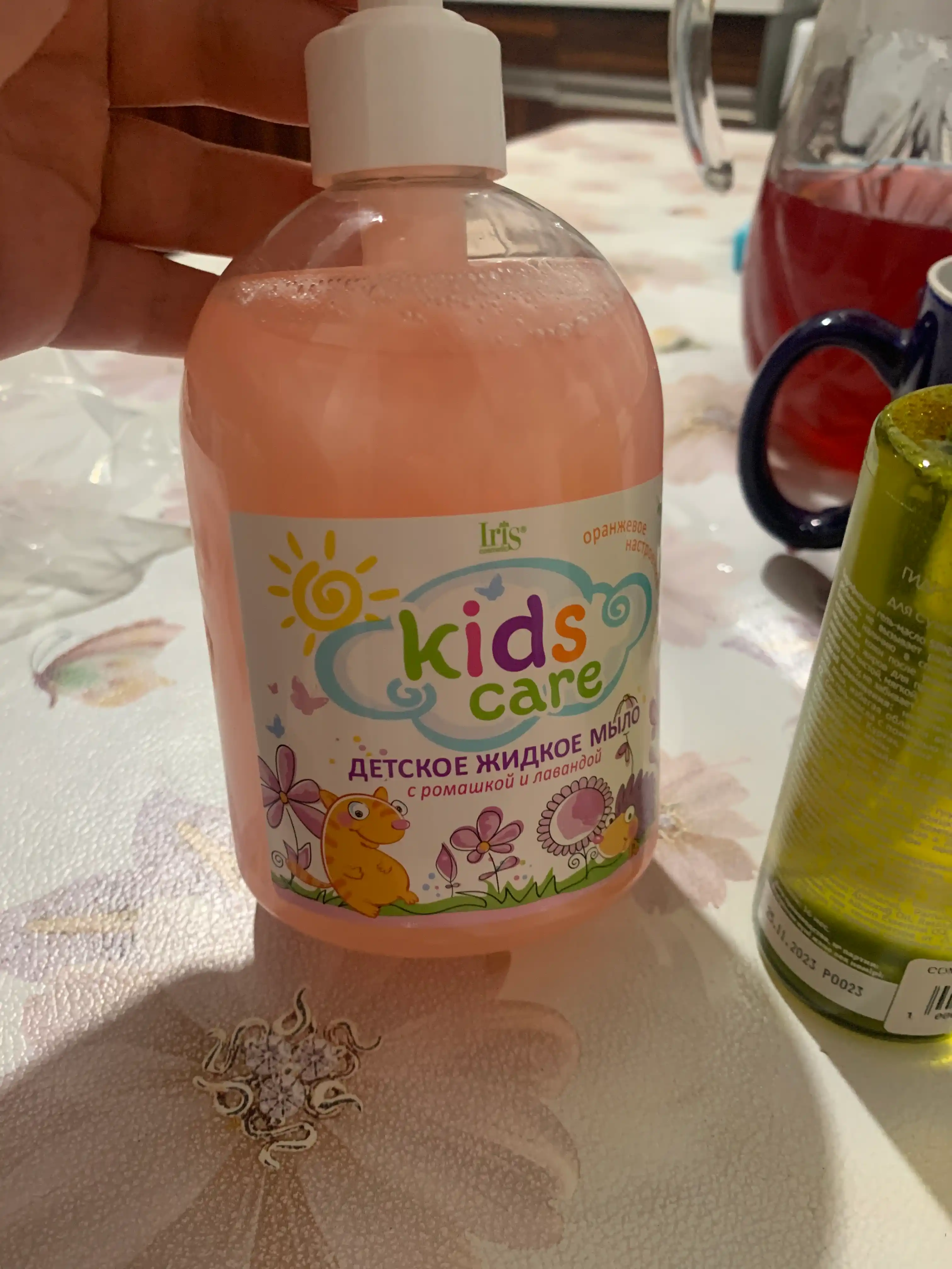 Детское жидкое мыло Iris Cosmetics Kids Care с ромашкой и лавандой, 500 мл