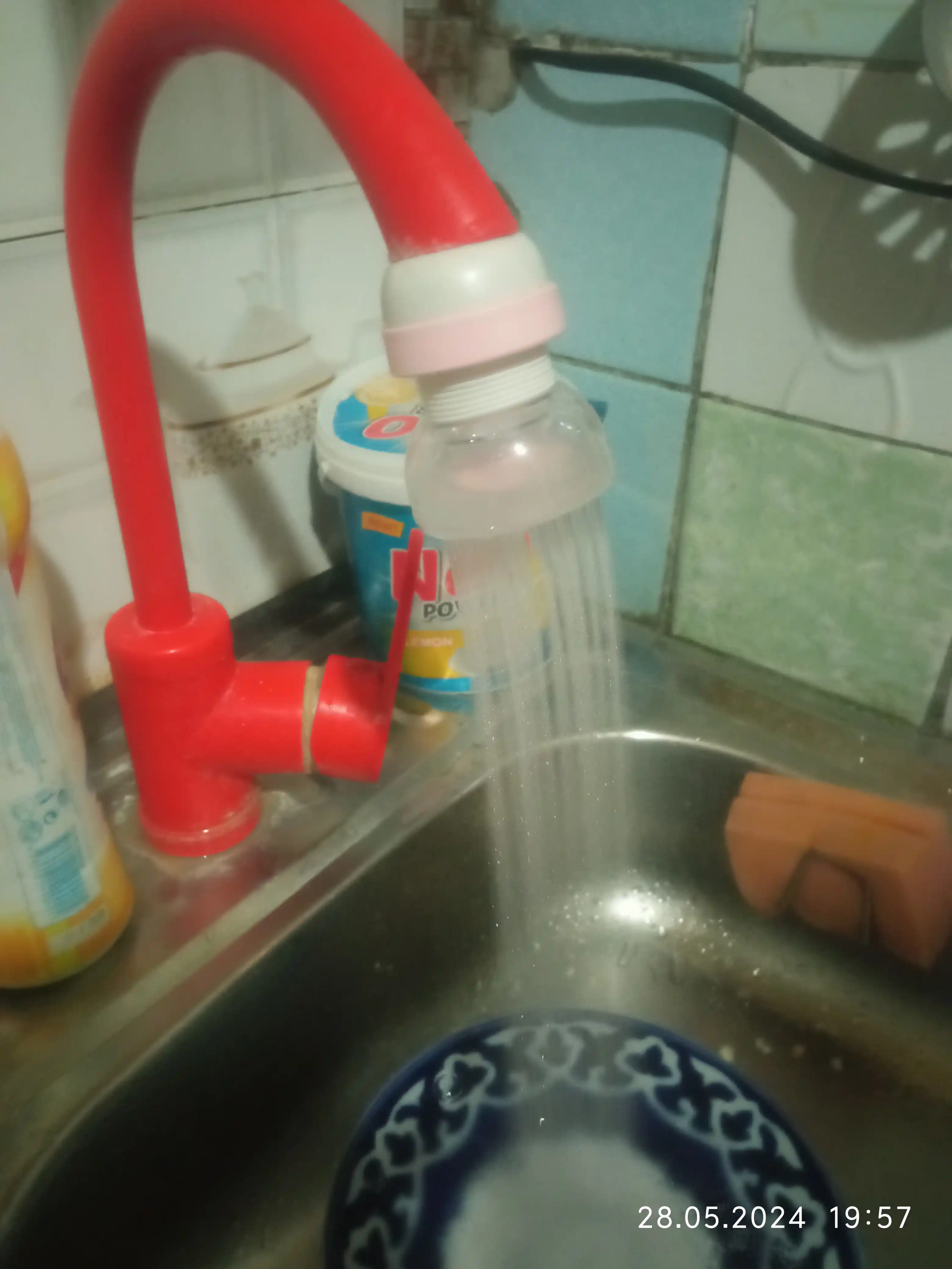 Nasadka kran ustiga