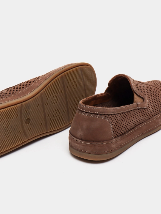 Erkaklar slip-onlari Tezcan