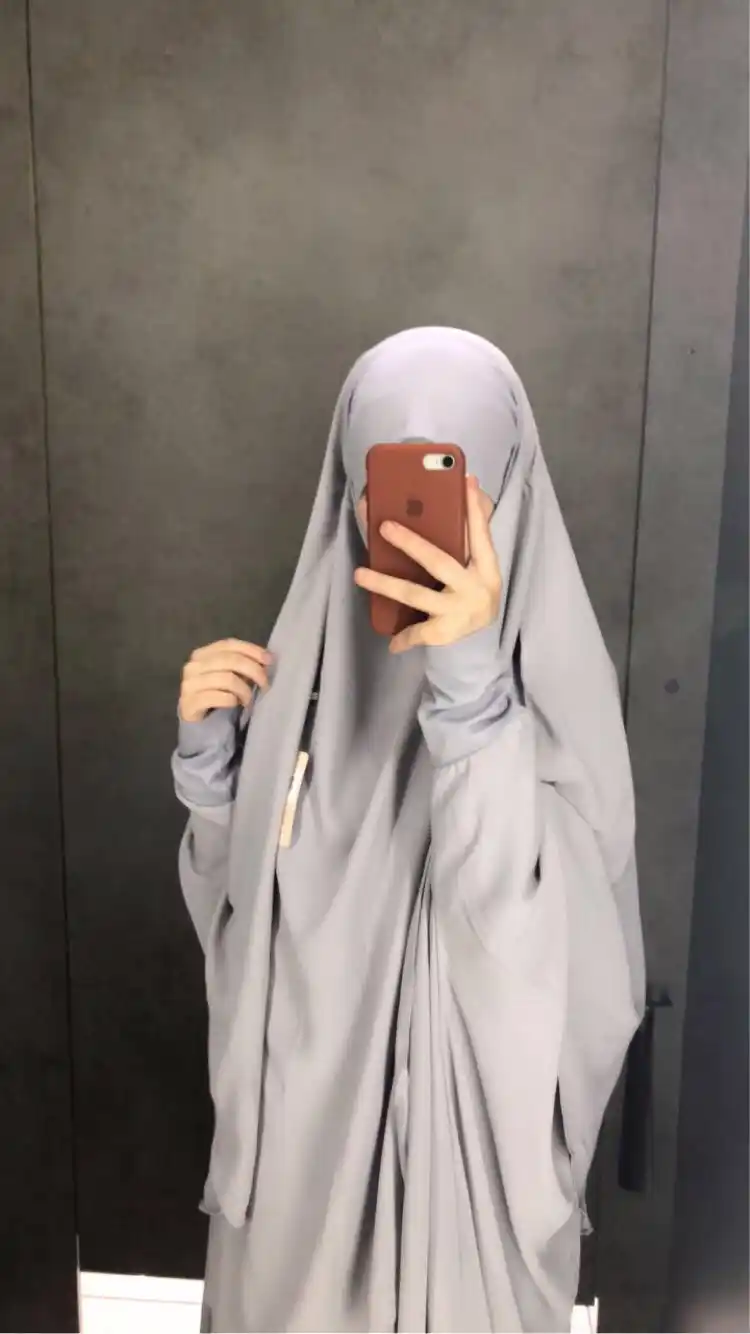 Ximar abay hadj, musulmon libosi uzun, keng, tasodifiy hijobli jilbob