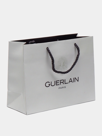 Guerlain sovg'a paketlari, kengligi 25.5sm, balandligi 19.5sm, chuqurlik 10sm
