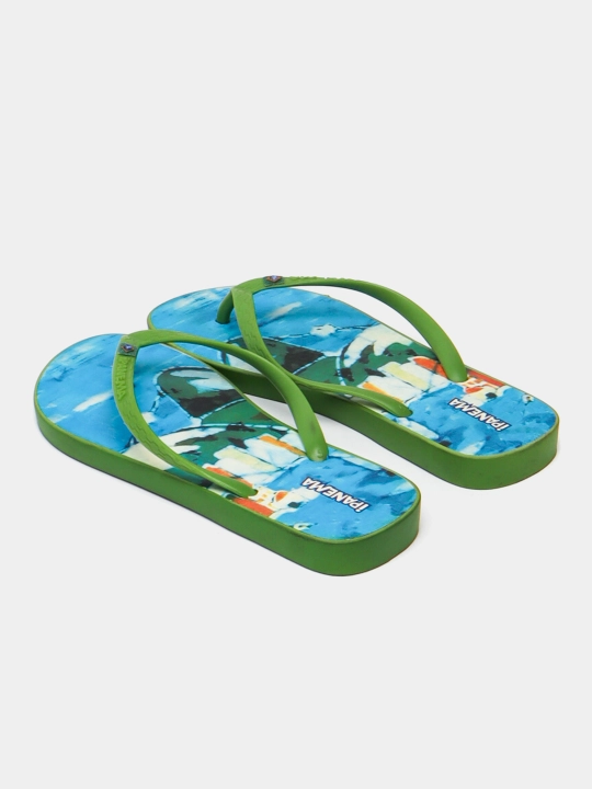 Ayollar slanslari, rezinali, yashil rangli Ipanema, Braziliya