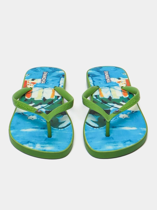 Ayollar slanslari, rezinali, yashil rangli Ipanema, Braziliya - 