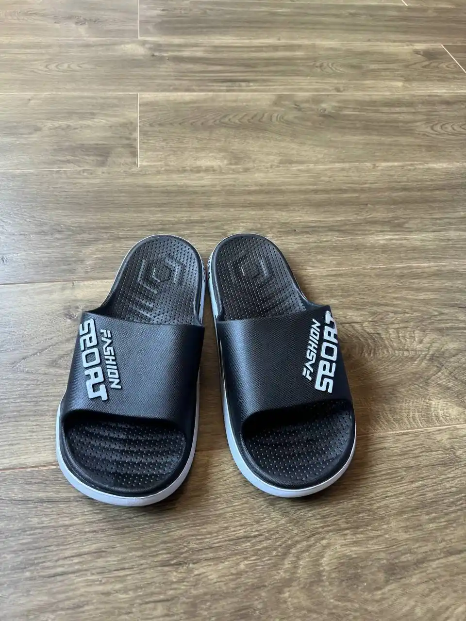 Erkaklar sport shippaklari