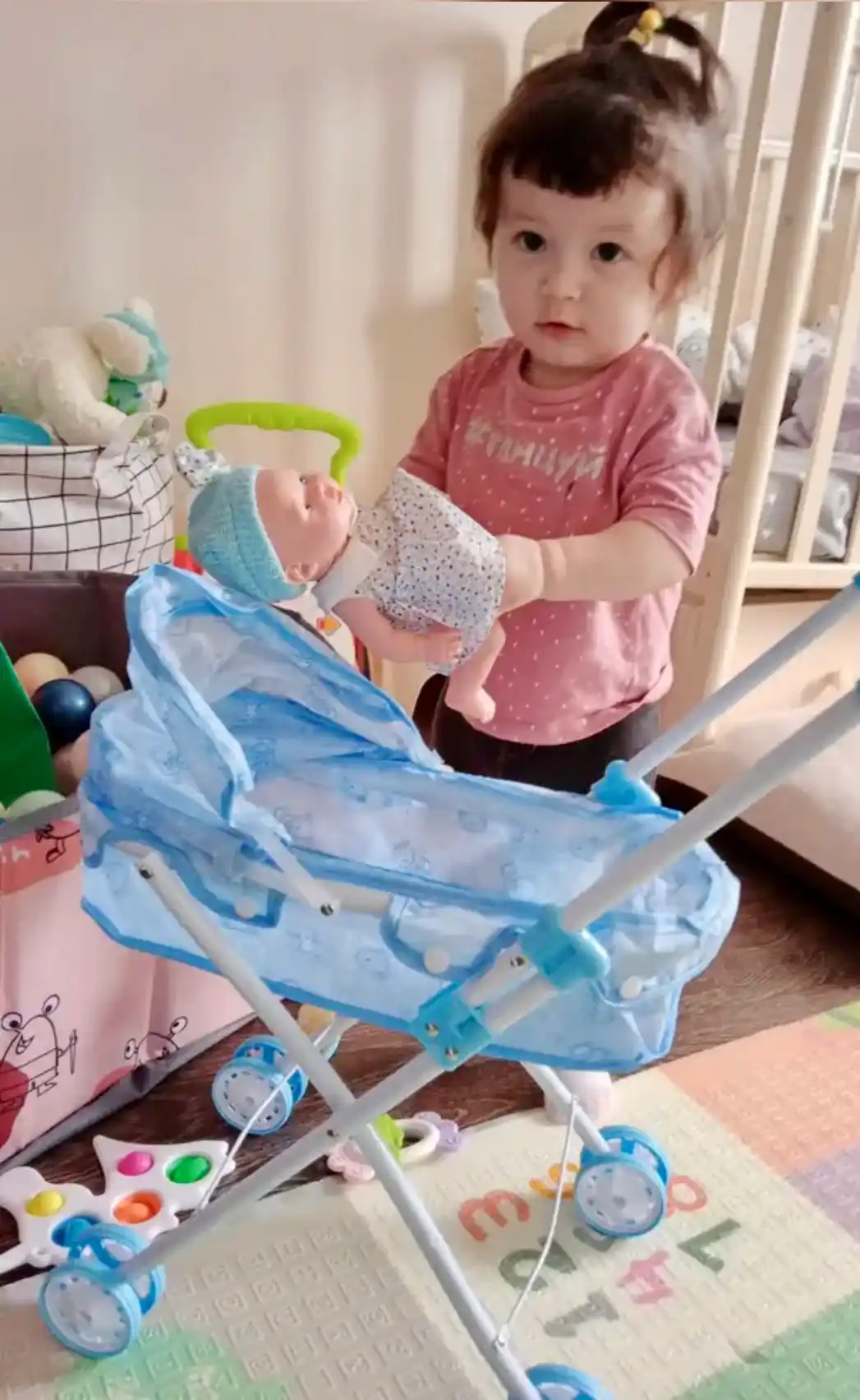 Коляска для кукол FIDGO, складная, с металлическим каркасом, игрушка для девочек