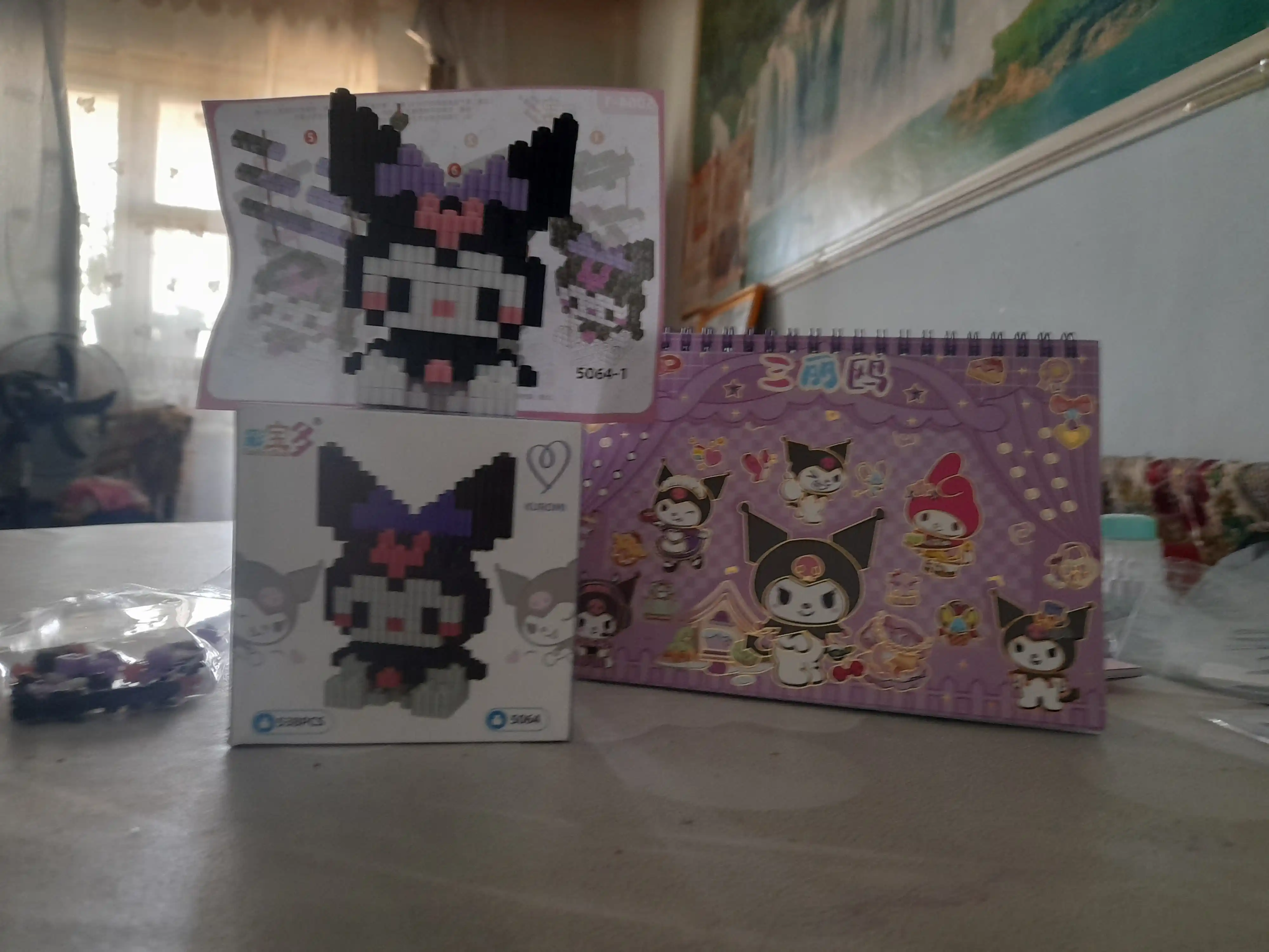 Конструктор лего 3D из миниблоков, разные виды Kuromi, Hello Kitty, Marvel, DC, Sanrio