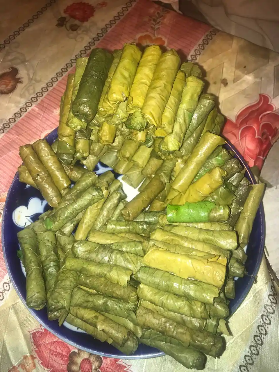 Dolma o'rovchi qurilma