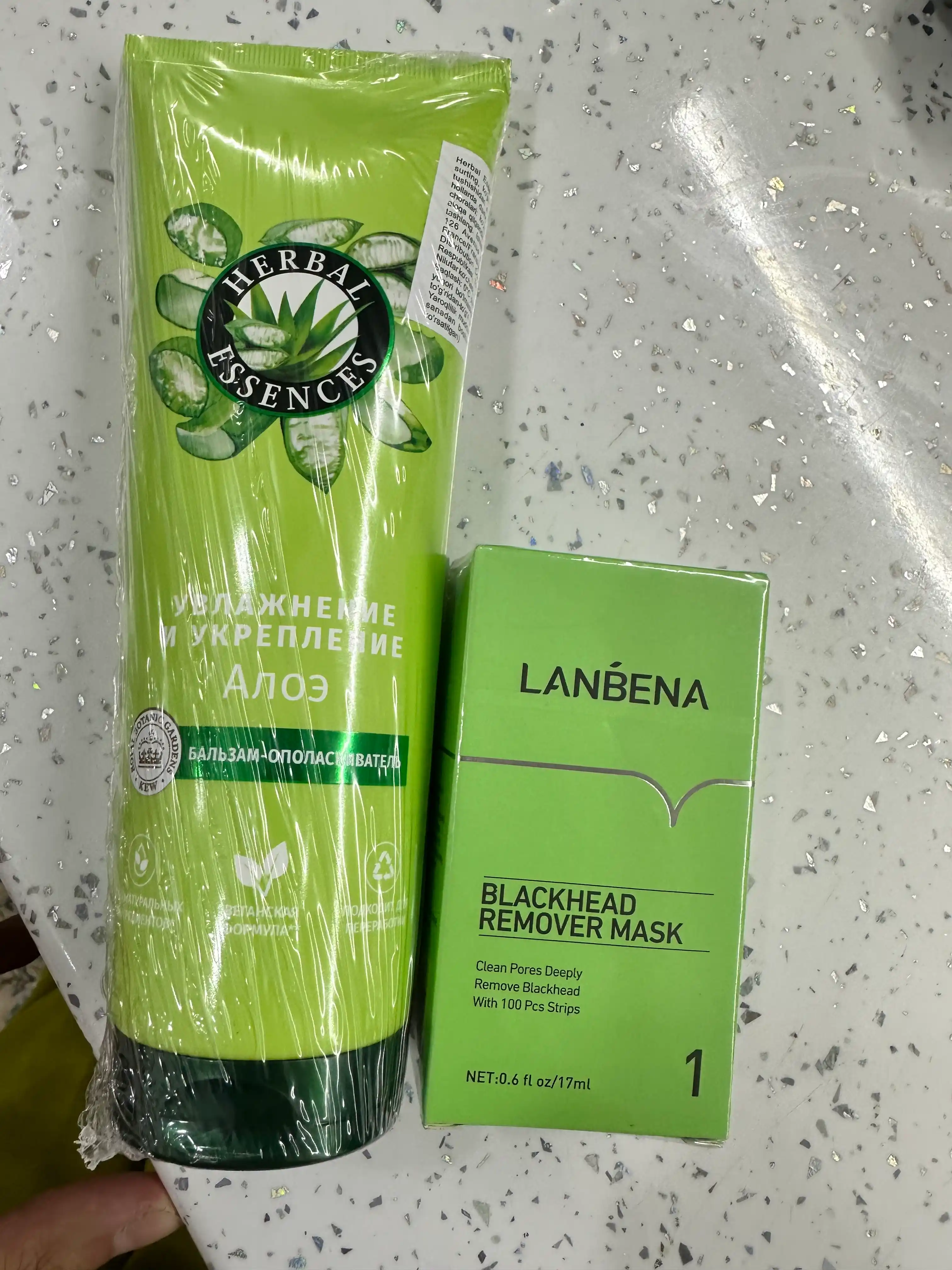 Balzam Herbal Essence, Aloe, quruq va zaif sochlar uchun, namlash va mustahkamlash, 250 ml