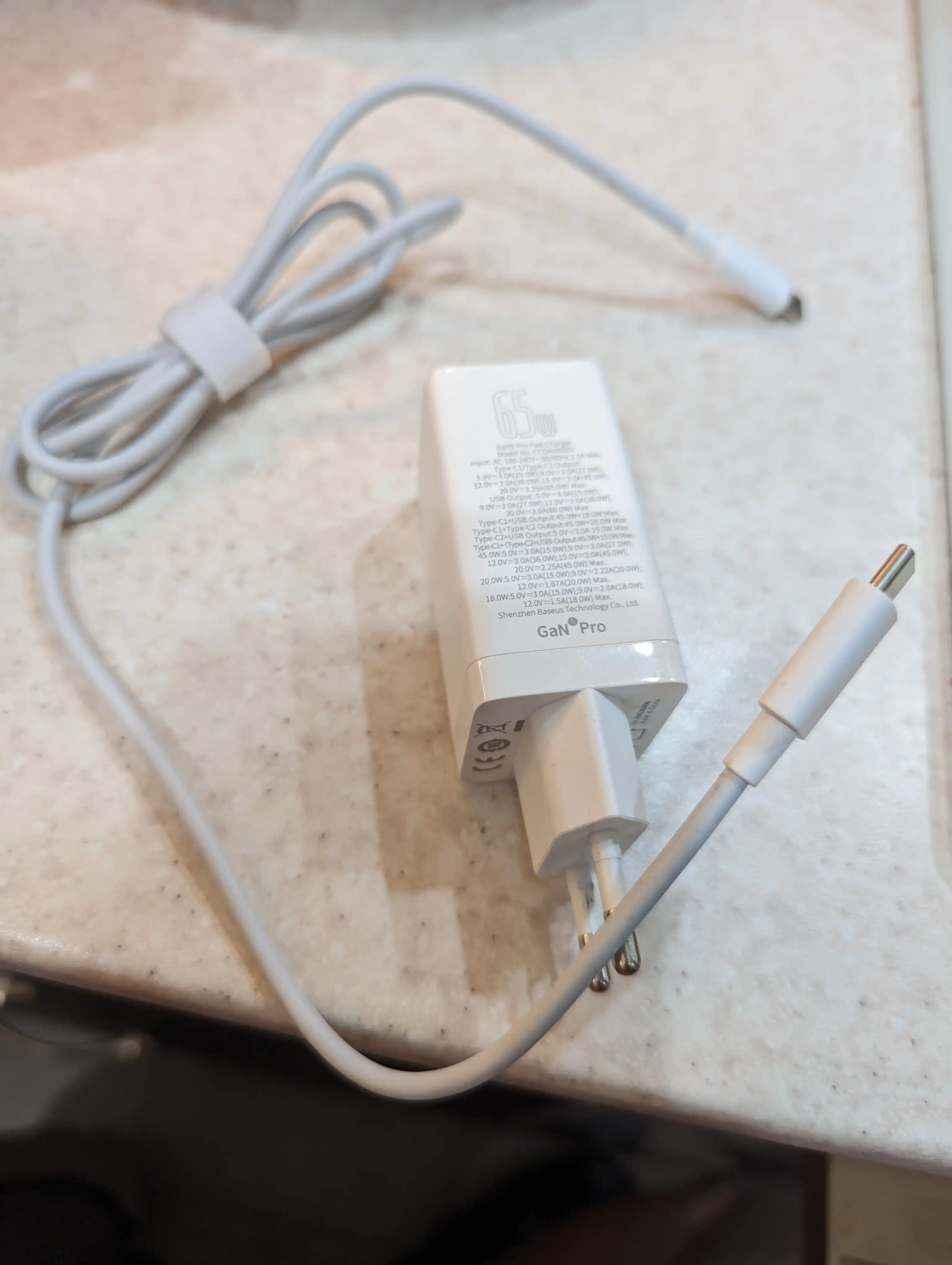 Сетевое зарядное устройство Baseus GaN5 Pro Fast Charger 2C+U 65 Вт EU 1 м с кабелем