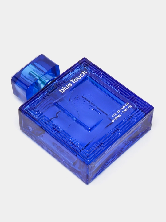 Erkaklar uchun parfyumlangan suv Bleu, 100 ml