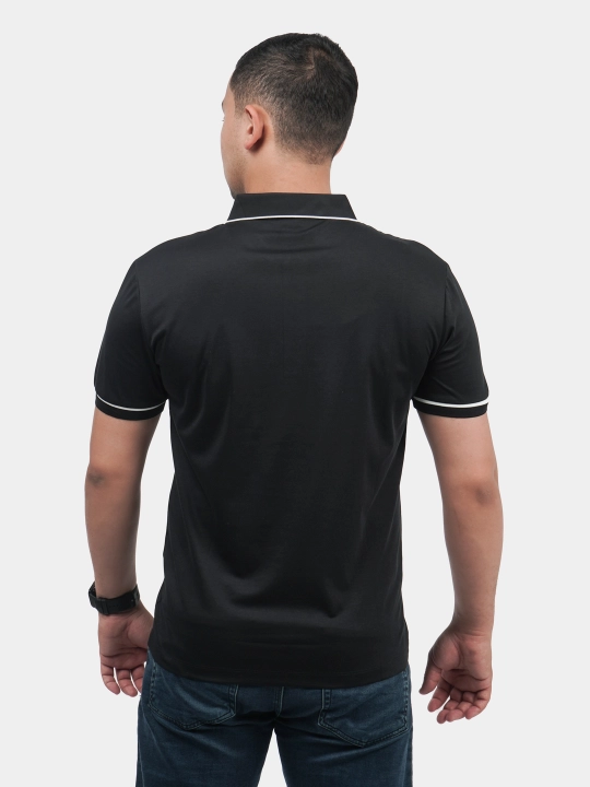 Erkaklar kiyimi, polo futbolkasi, qisqa yengli tugmasi