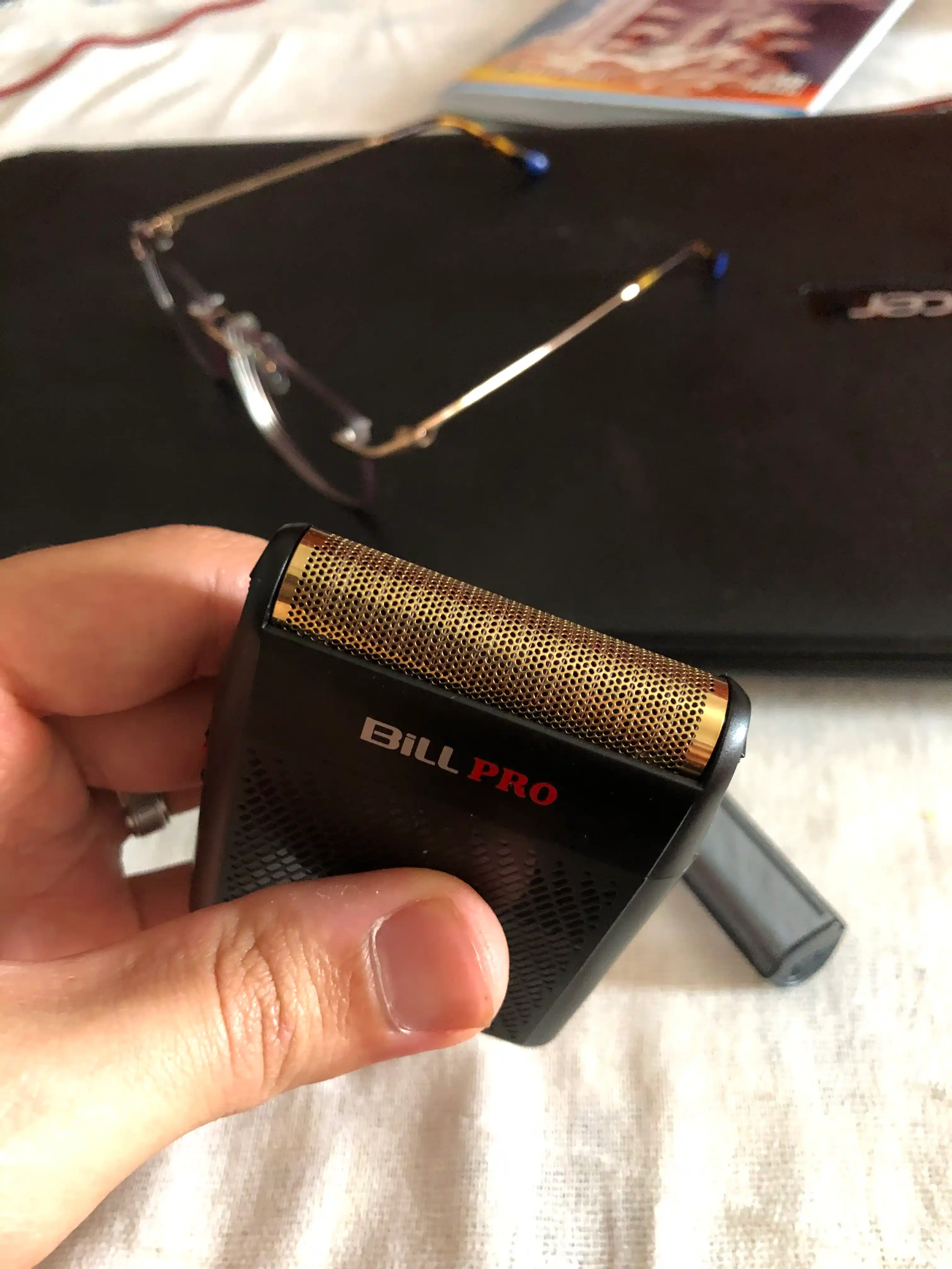 Электробритва Bill Pro BL 400 беспроводная, портативная, 8 см * 6 см