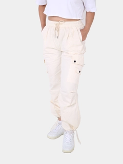 Oqish rang