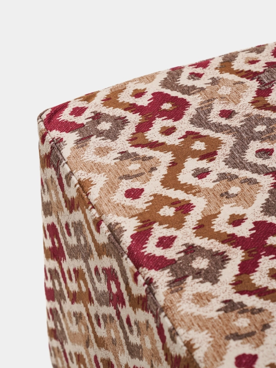 Yashash xonasi, koridor, bolalar xonasi uchun pufik Darich, yumshoq mebel interyer uchun