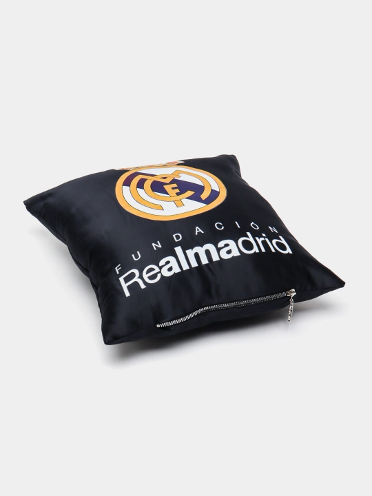 Подушки для болельщиков Real Madrid
