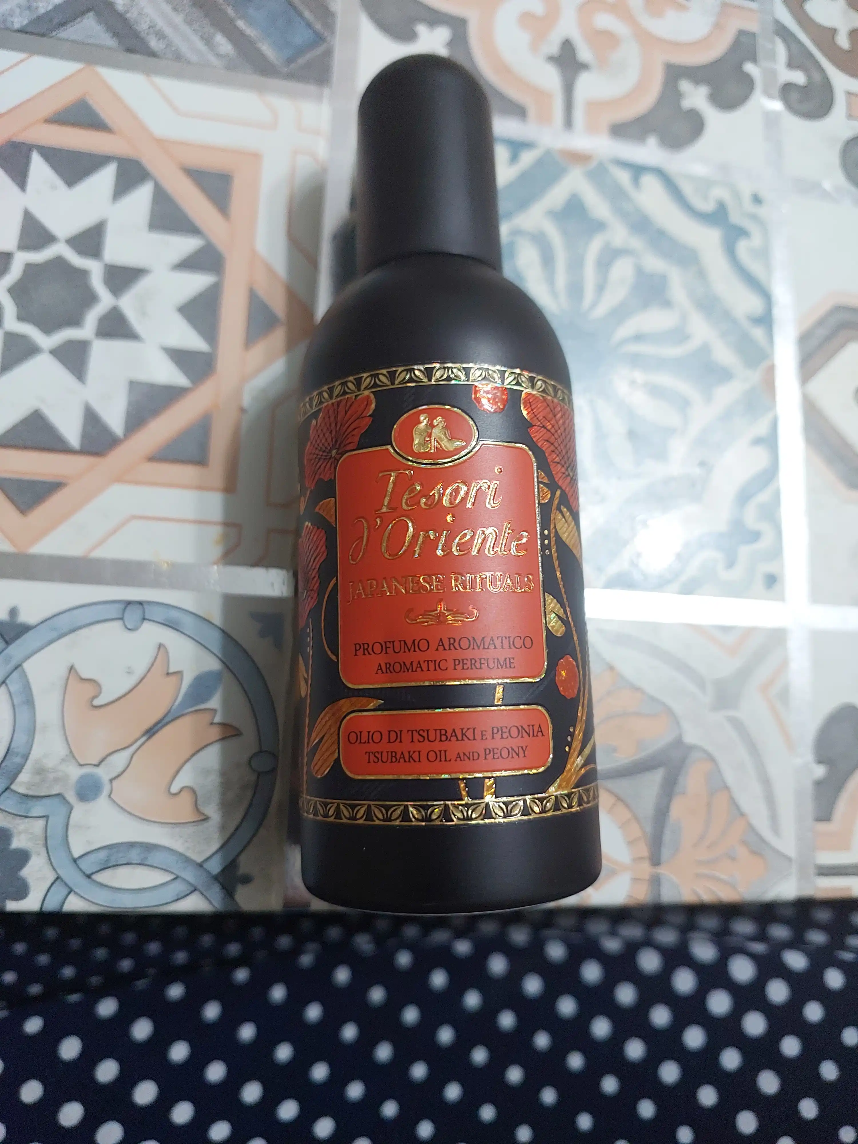 Парфюмерная вода Tesori d'Oriente Japanese Tsubaki Oil, 100 мл