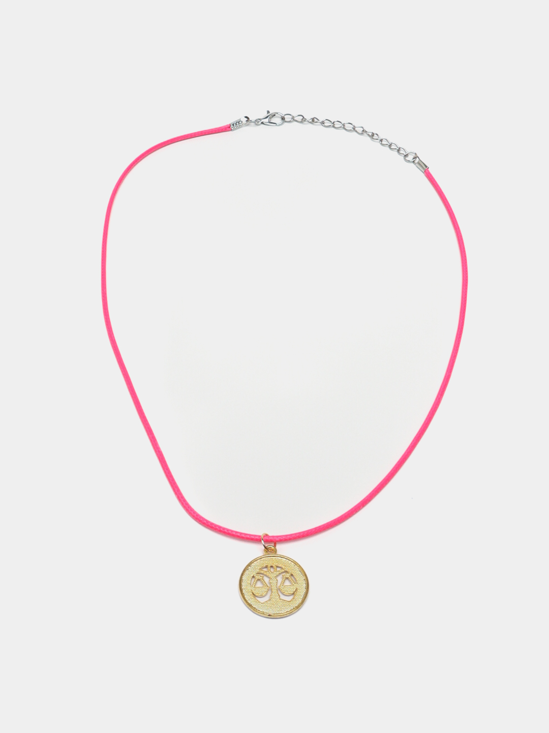 Jinsiy aloqaga ishontirish uchun yozishmalar Oksana Marchenkoning kokrak uchlari