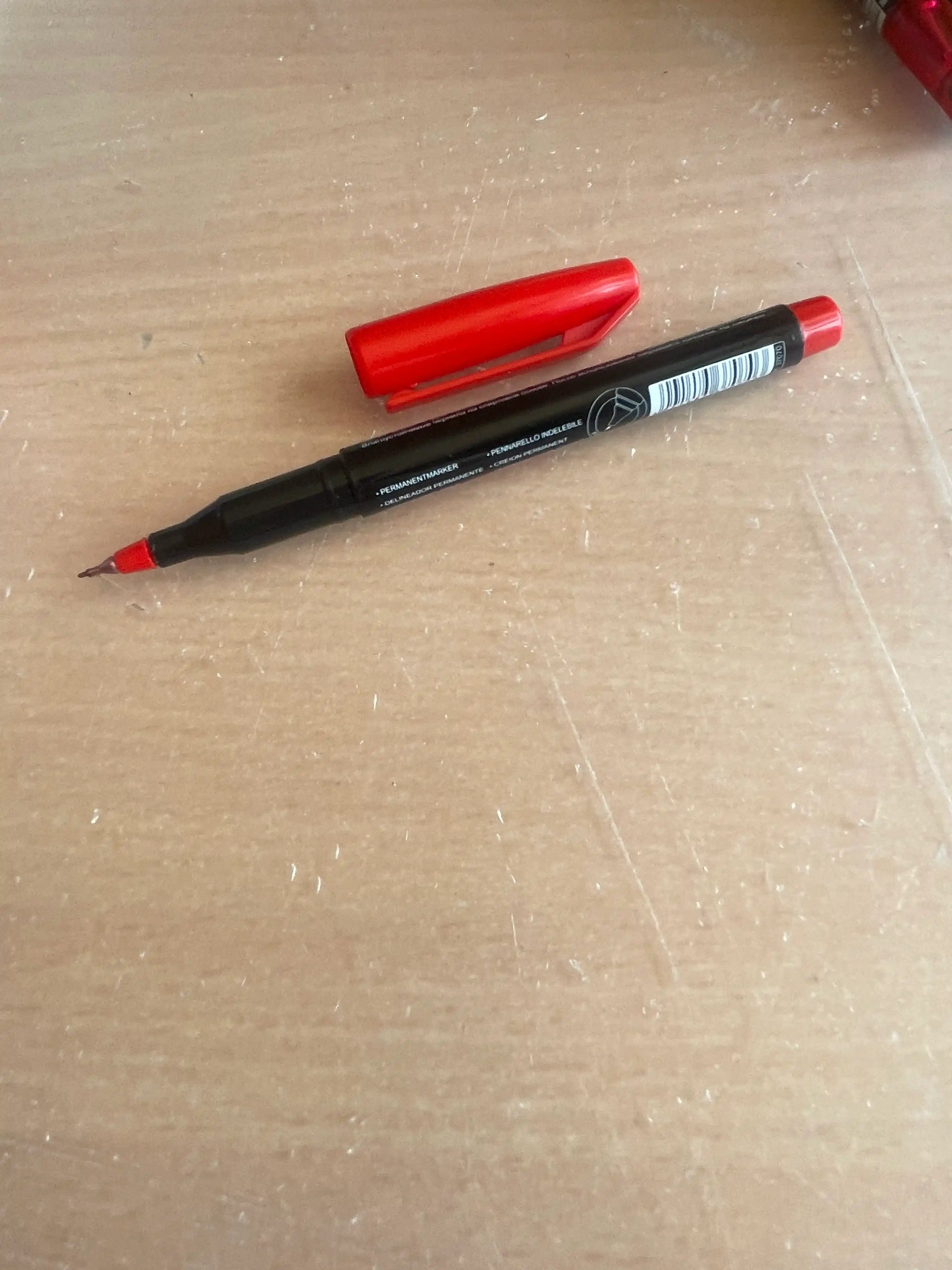 Pemanent Layner ErichKrause FP-50, qizil siyoh rangi