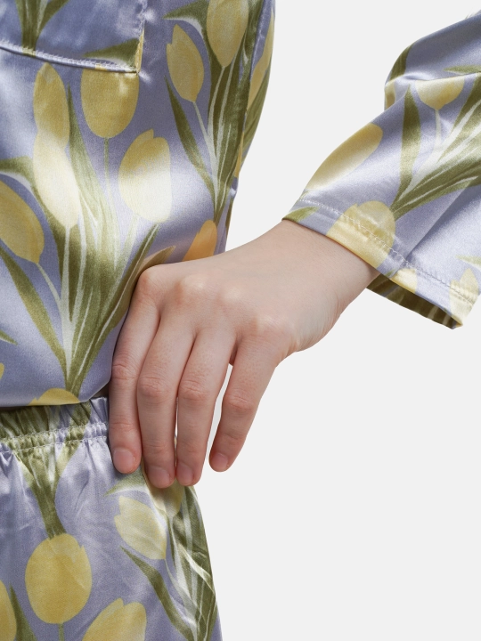 Ayollar uchun pijama to'plami