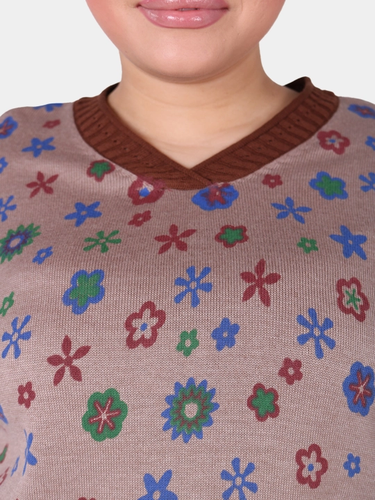 Ayollar sviteri, gullar bilan