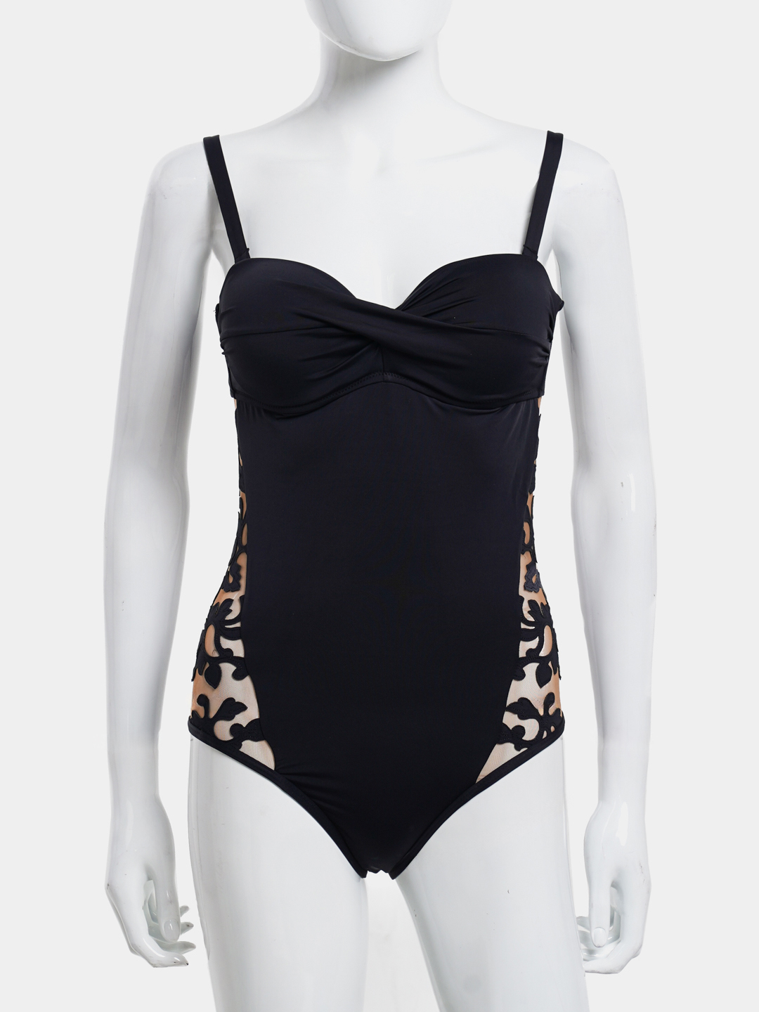 Tras boyicha jinsiy porno Bir olomon bitta joja pornosini sikishdi