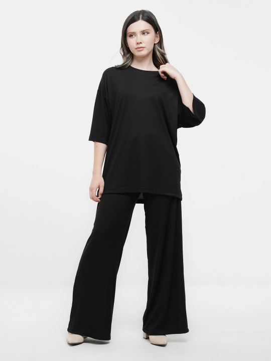 Комплект женской одежды, футболка и брюки Sum Wear Collection, S-M. L-XL