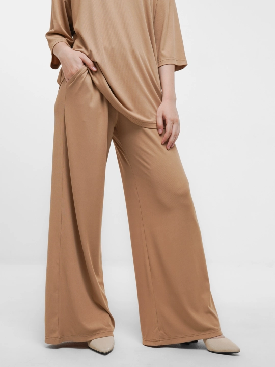 Комплект женской одежды, футболка и брюки Sum Wear Collection, S-M. L-XL