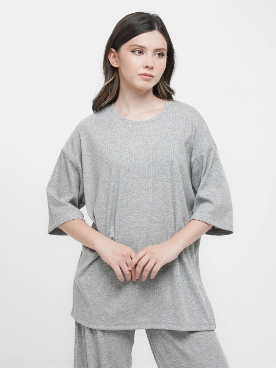 Комплект женской одежды, футболка и брюки Sum Wear Collection, S-M. L-XL