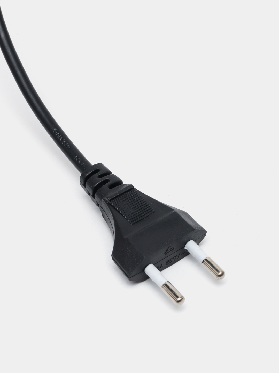 Bir toda erkaklar qizning yuziga tegishadi Blowjob foto forum jurnali