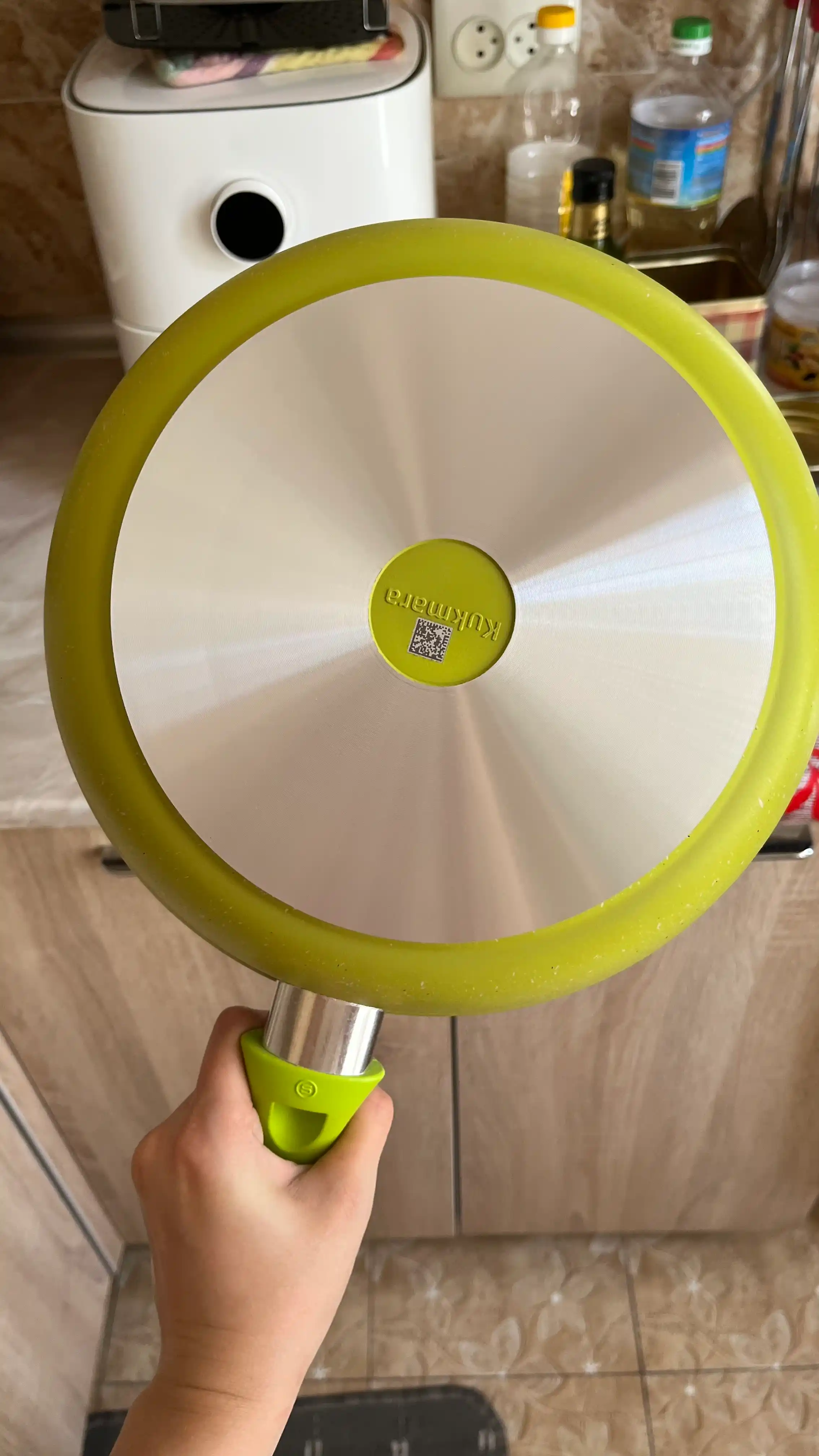 Tova Kukmara Trendy Style tutqich bilan, yopishmaydigan qoplama, laym