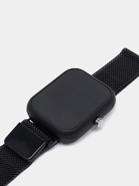 Электронные наручные часы LED watches