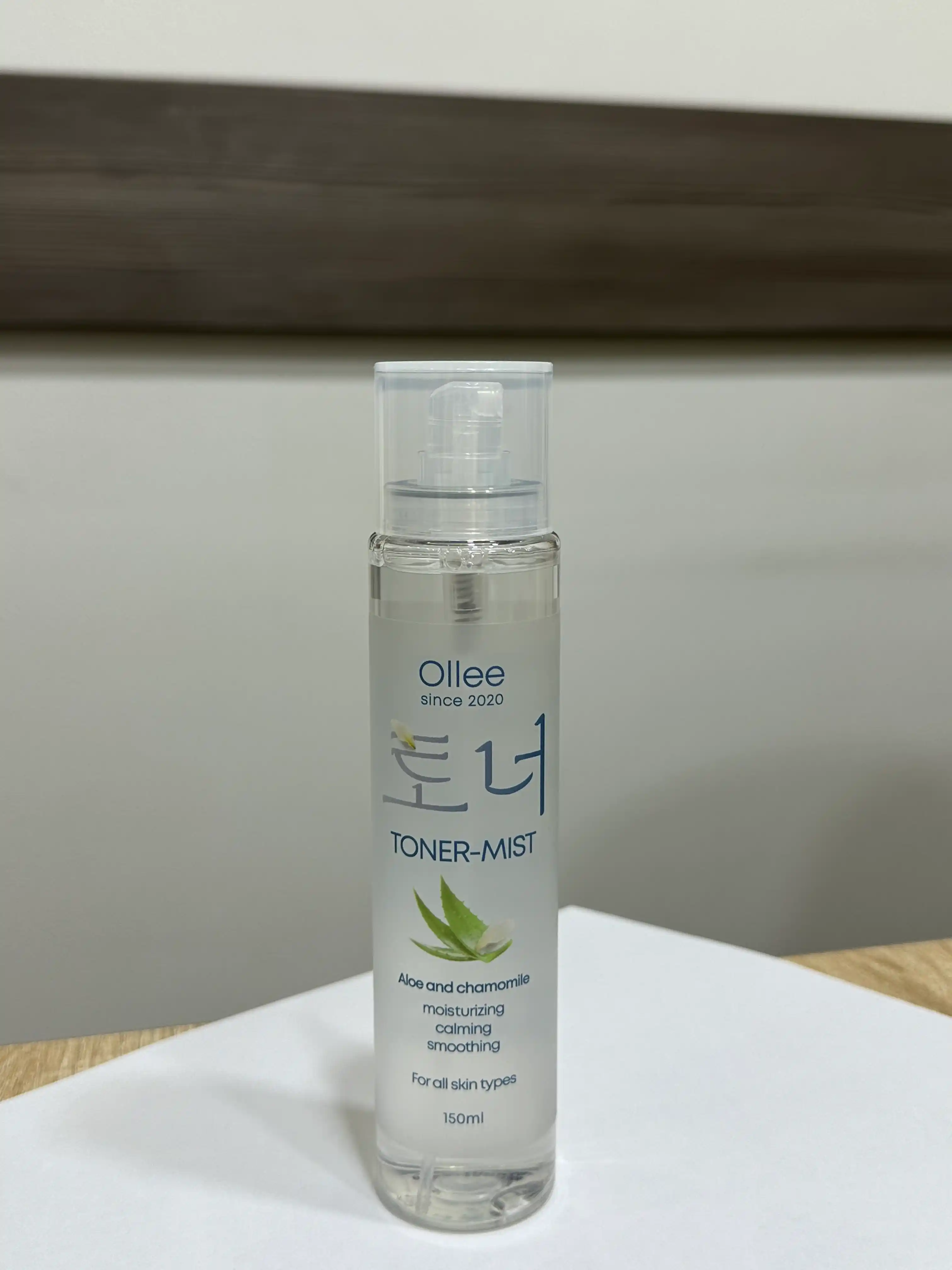 Aloe, moychechak va tremella qo‘shilgan OLLEE yuz uchun namlantiruvchi toner-mist, 80 ml