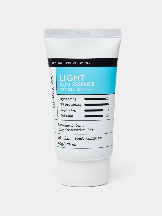 Quyoshdan himoya qiluvchi engil essensiya Derma Factory Light Sun Essence