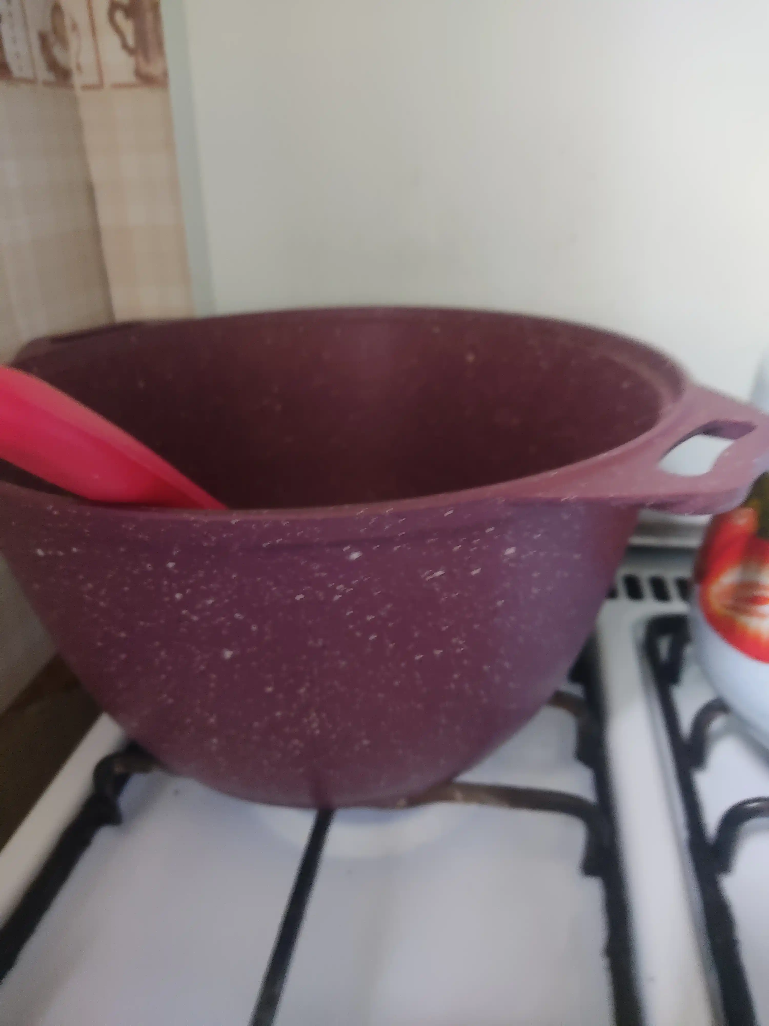 Kastryulya Kukmara Trendy Style, shisha qopqoq bilan, yopishmaydigan qoplama