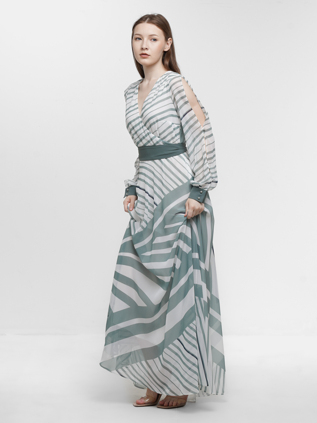 Ayollar libosi, Ladyform