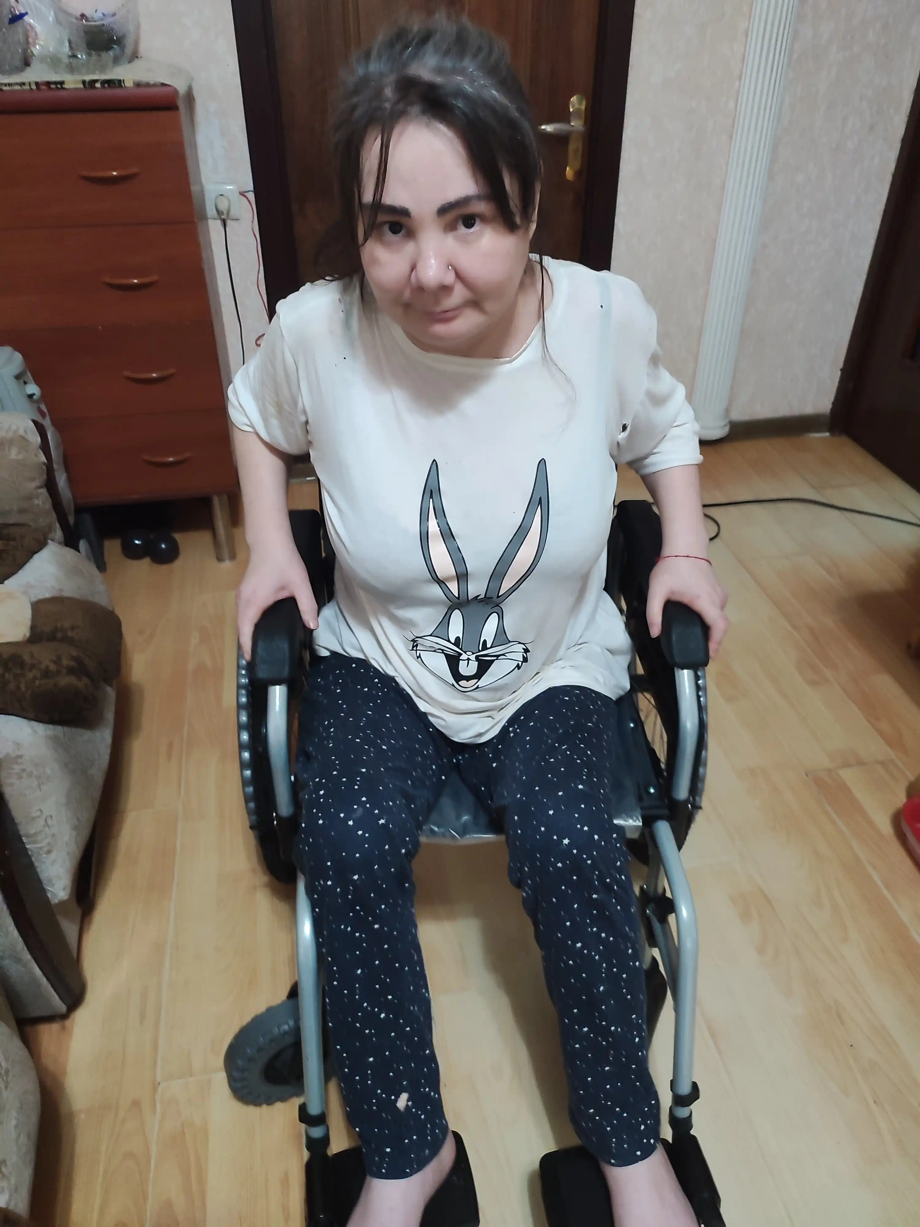 Коляска инвалидная взрослая, с сиденьем, предназначенная для прогулки KKSV