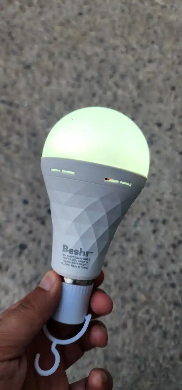Beshr Led лампа с аккумулятором, 12 W, 6500К, 3+ работает на одной зарядке, с крючком