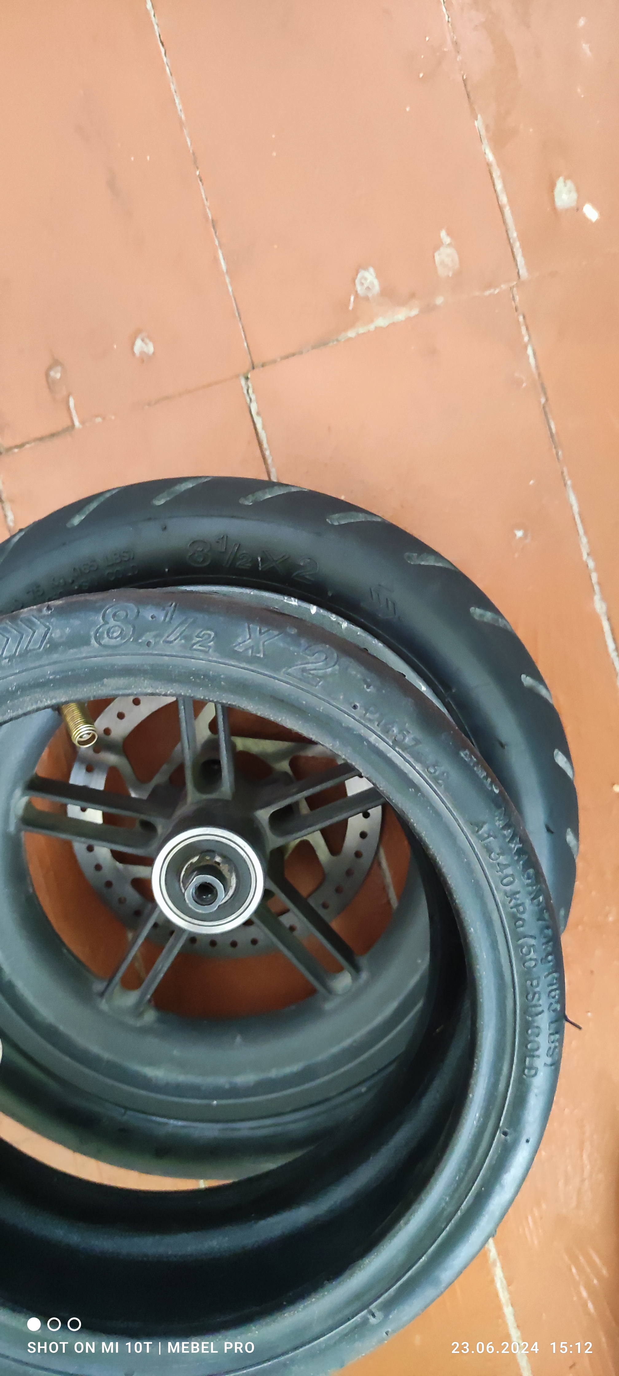 Shina va kamera, 8.5", 2 tasi 1 da  samakati uchun  KECHITE