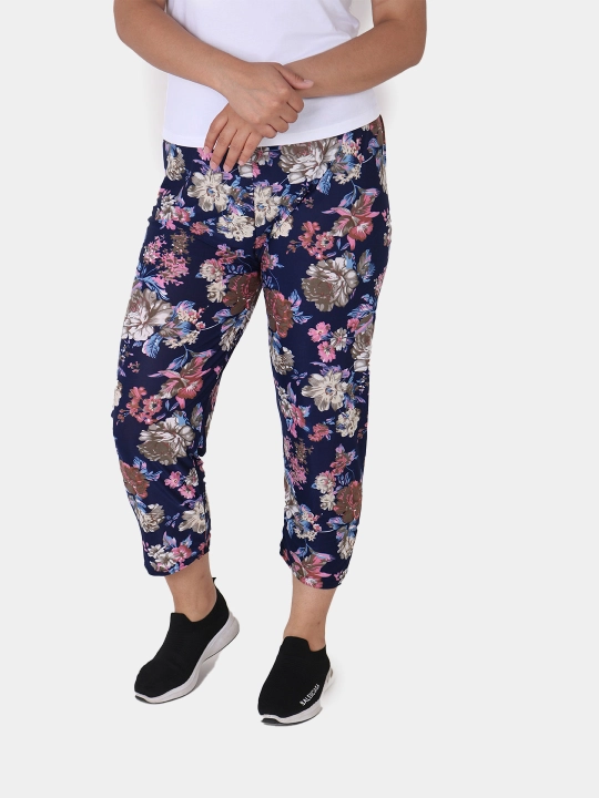 Xotin-qizlarning uyda kiyiladigan shimlari, pijama, rezinkali