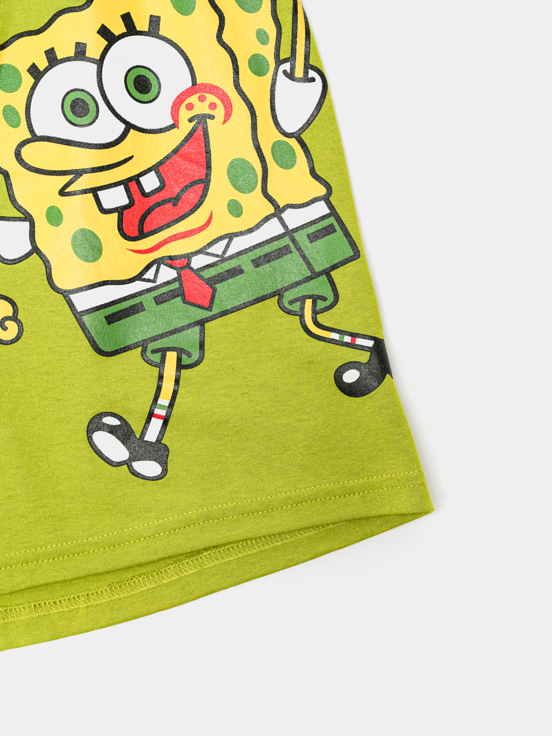 Mehmonxonada rus porno yashirin kamera yoshlar