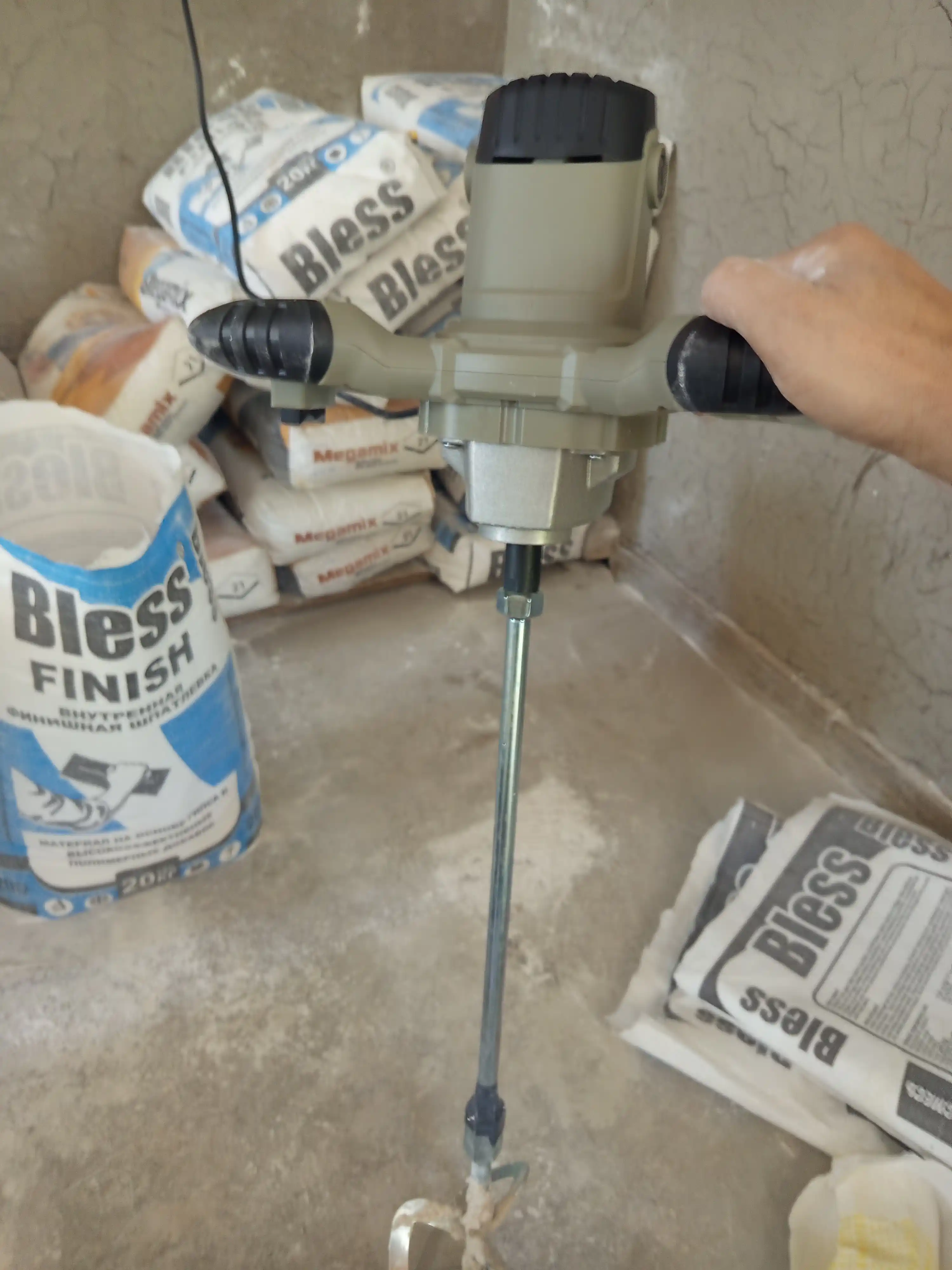 Qurilish mikseri electric mixer