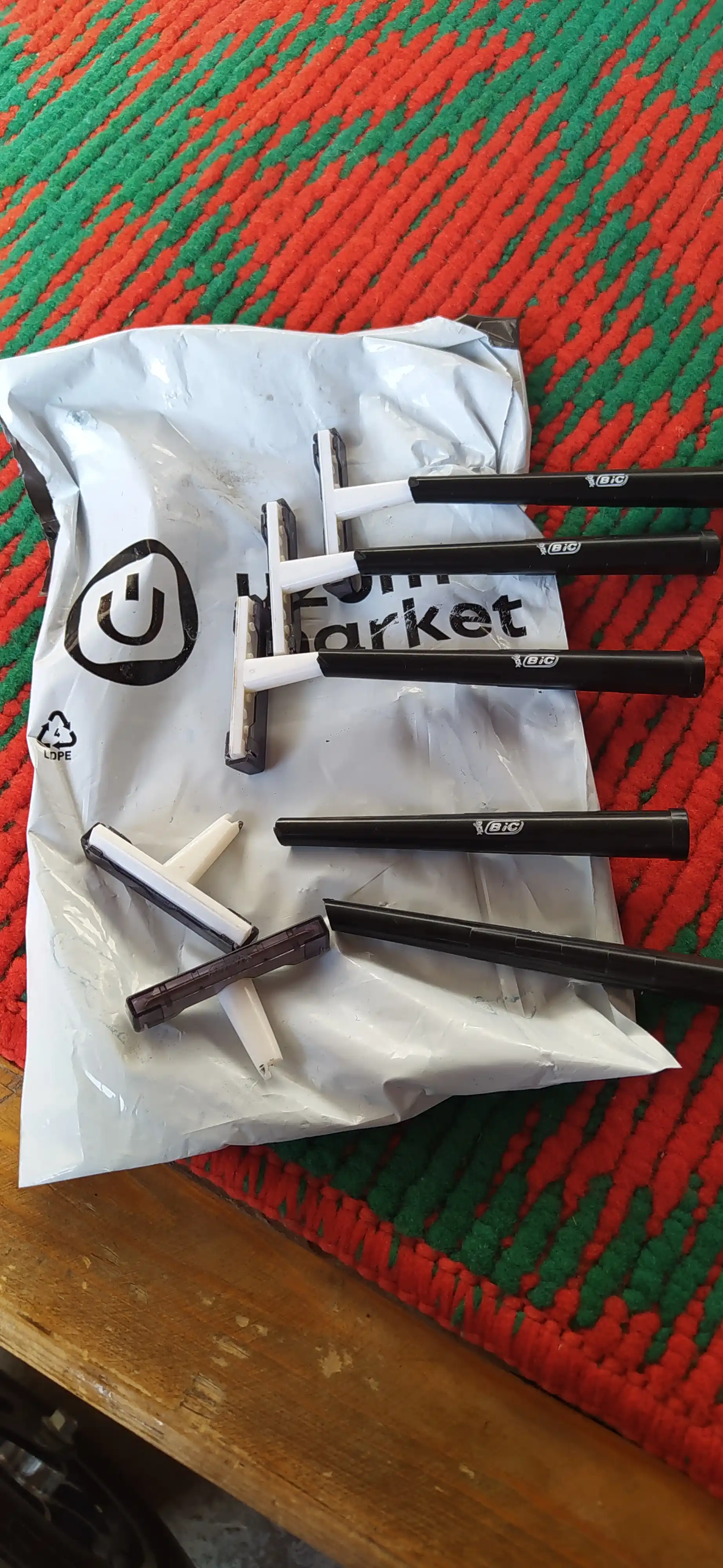 Металлическая бритва Bic, в наборе 5 шт