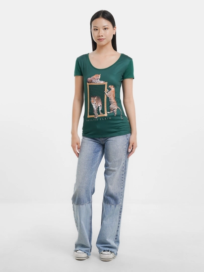 Ayollar futbolkasi, 10 turdagi - 