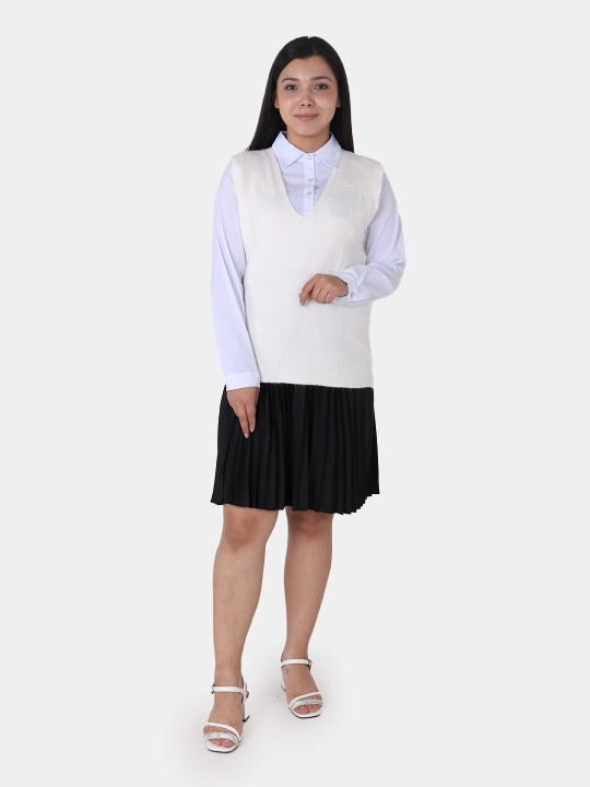 Ayollar jiletkasi – angora, V-shakldagi yoqa